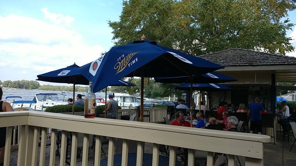 Oasis On Bluff Lake | night club | 25276 W Grass Lake Rd, Antioch, IL 60002, USA | 8476031314 OR +1 847-603-1314