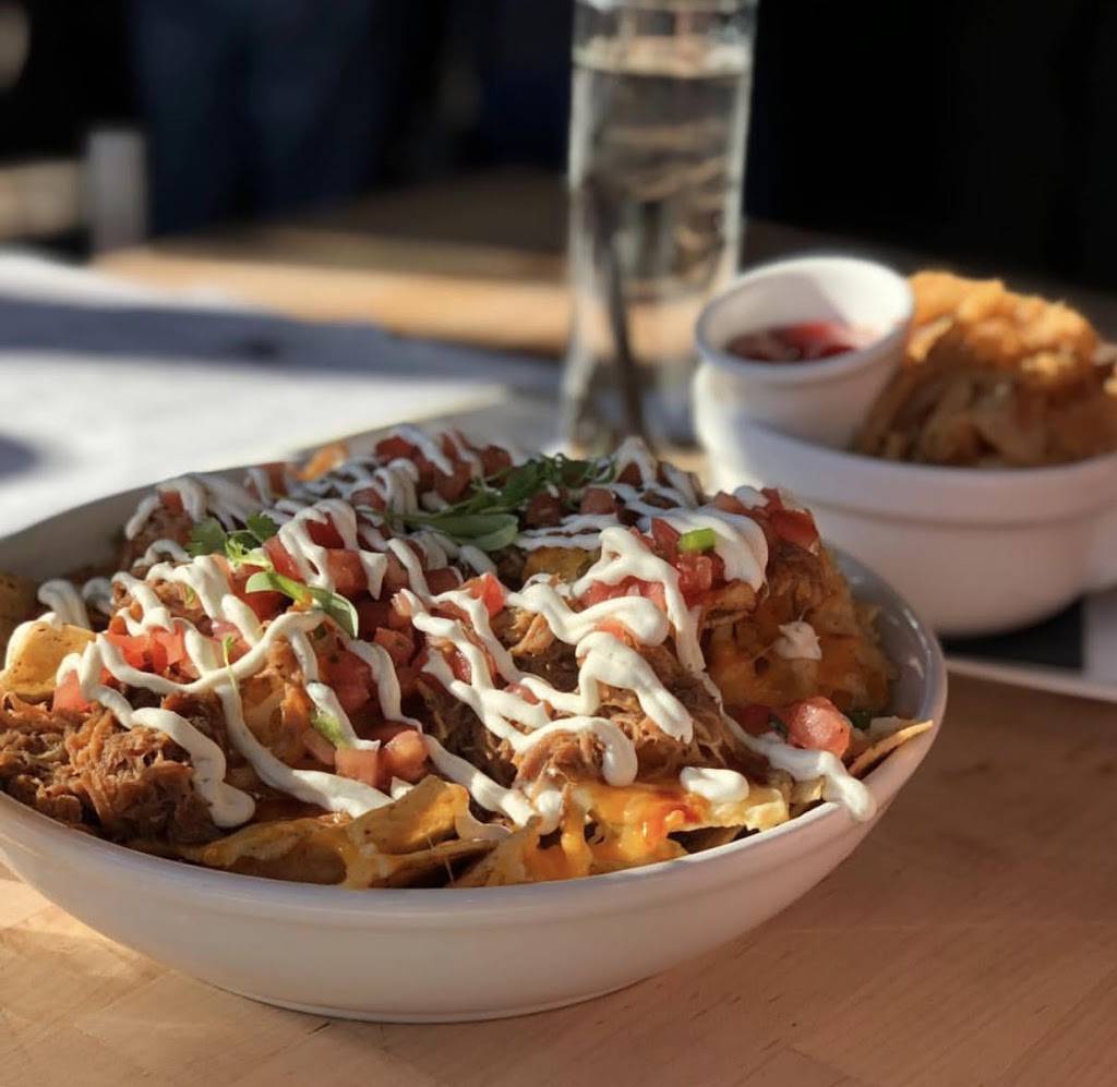 American Fresh Brewhouse | restaurant | 490 Foley St, Somerville, MA 02145, USA | 8004281150 OR +1 800-428-1150