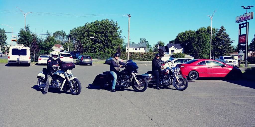 Restaurant Le Vieux St-Charles | restaurant | 800 Boulevard Foucault, Saint-Charles-de-Drummond, QC J2C 1A7, Canada | 8194789168 OR +1 819-478-9168