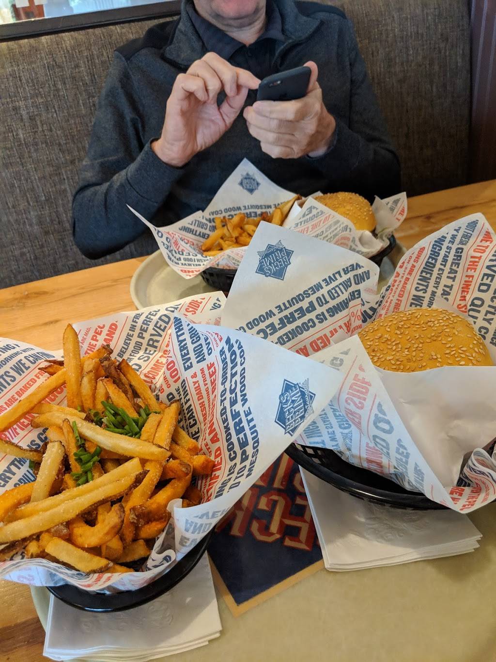 Becks Prime | restaurant | 1001 E Memorial Loop Dr, Houston, TX 77007, USA | 7138638188 OR +1 713-863-8188