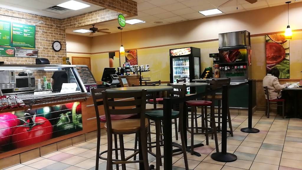 Subway | restaurant | 1465 Peachtree Pkwy, Cumming, GA 30041, USA | 7708891698 OR +1 770-889-1698
