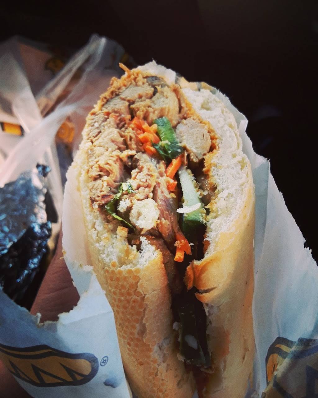 Which Wich Superior Sandwiches | restaurant | 15033 N Thompson Peak Pkwy D105, Scottsdale, AZ 85260, USA | 4804519424 OR +1 480-451-9424