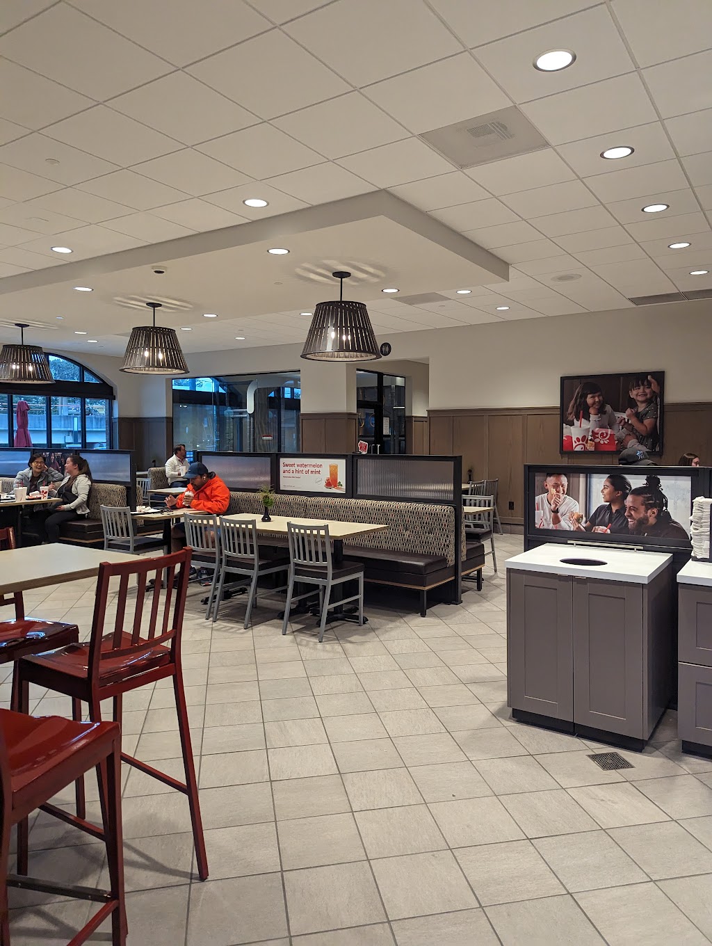 Chick-fil-A | restaurant | 4046 Peachtree Rd NE, Brookhaven, GA 30319, USA | 4042393022 OR +1 404-239-3022