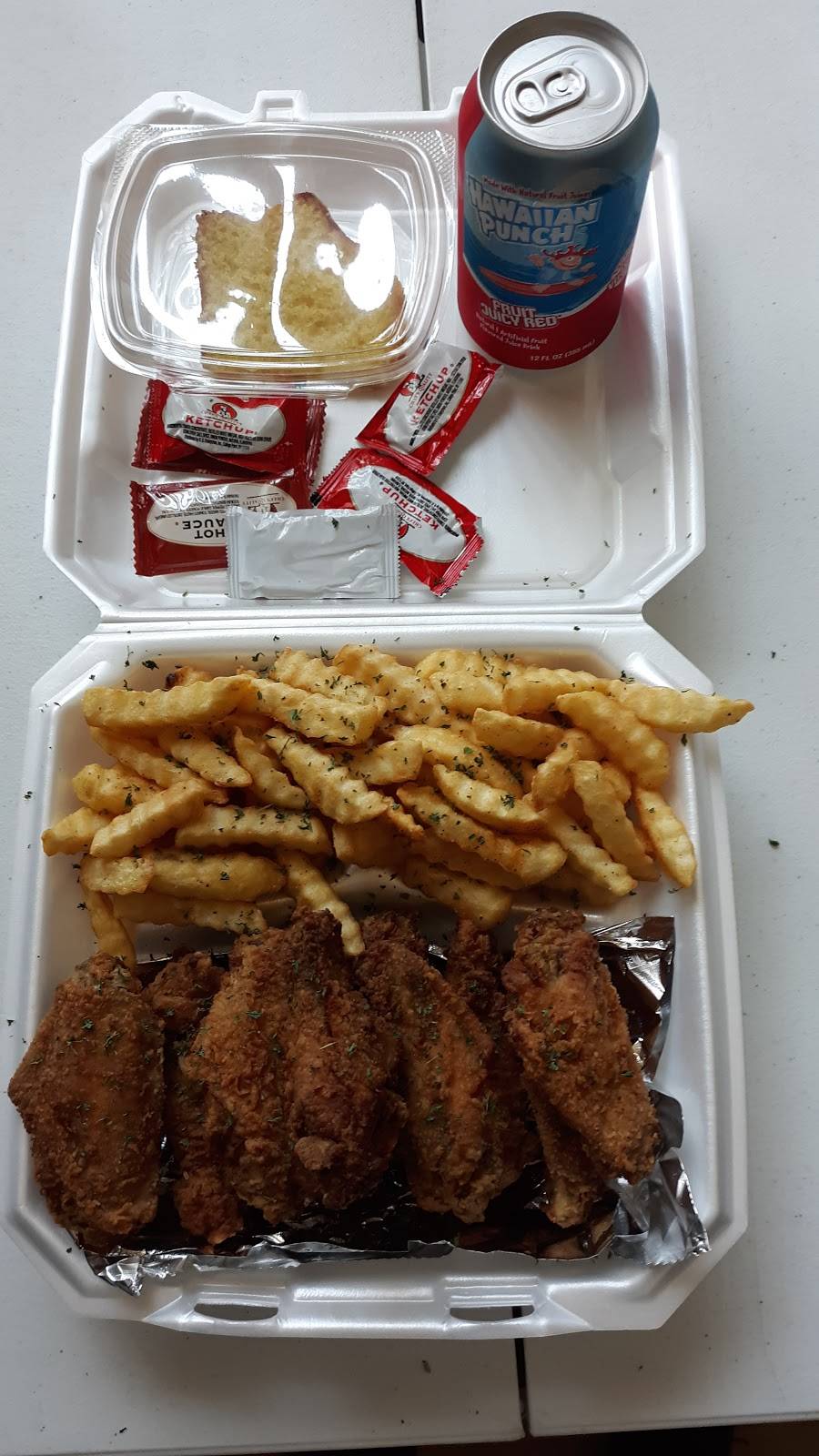 Vees Kajun Kitchen | restaurant | 4625 Farm to Market 2920, Spring, TX 77388, USA | 8328231434 OR +1 832-823-1434