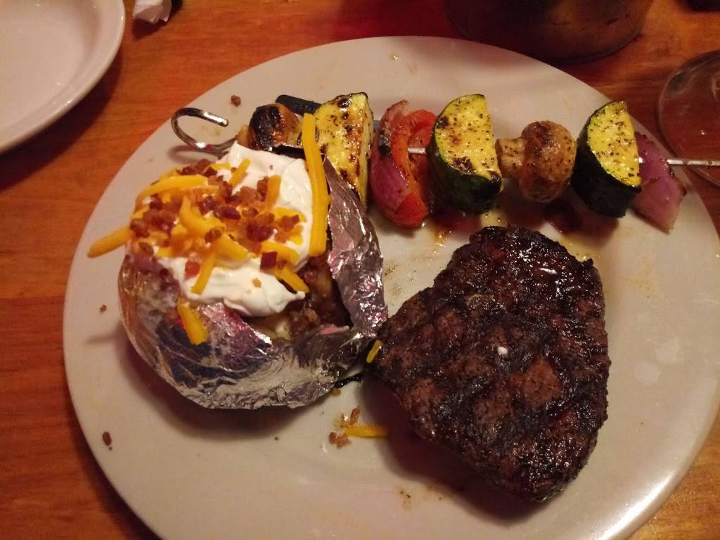 Logans Roadhouse | restaurant | 7755 Winchester Rd, Memphis, TN 38125, USA | 9017591430 OR +1 901-759-1430
