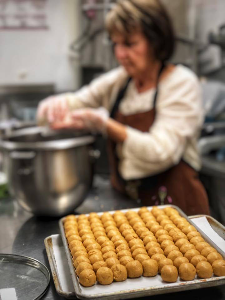 The Coffee Pot | bakery | 537 S Broadway St #101, Greenville, OH 45331, USA | 9374595498 OR +1 937-459-5498