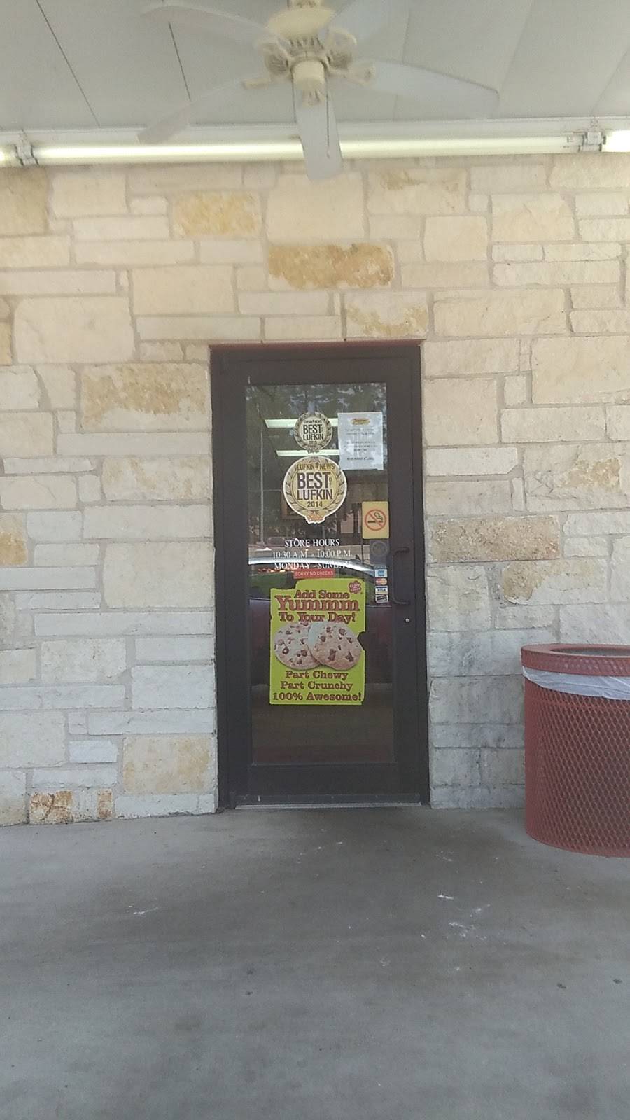 Chicken Express | restaurant | 3711 S Medford Dr, Lufkin, TX 75901, USA | 9366370070 OR +1 936-637-0070