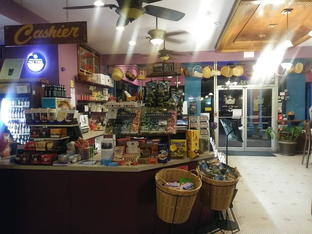 European Street Cafe | cafe | 992 Beach Blvd, Jacksonville Beach, FL 32250, USA | 9042493001 OR +1 904-249-3001