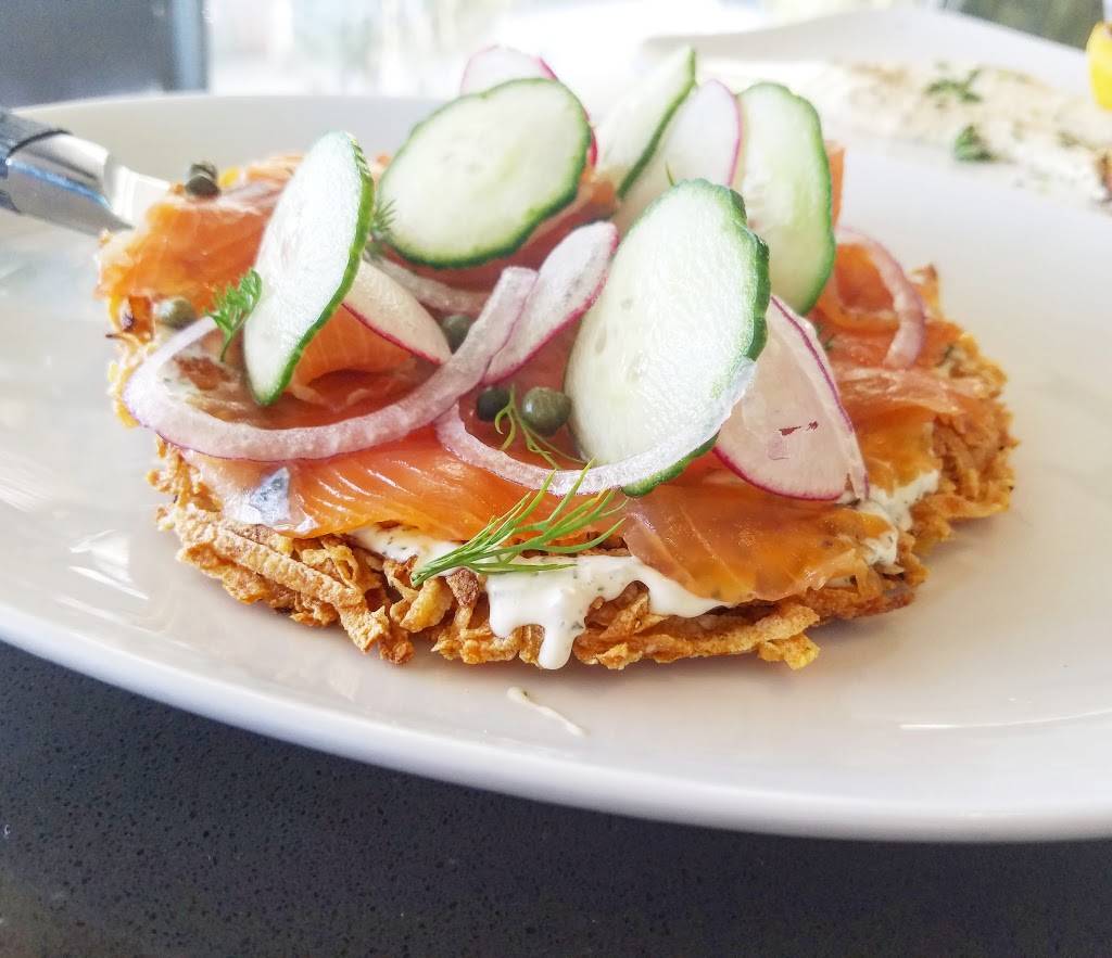 Bottlefish Restaurant | restaurant | 11677 San Vicente Blvd #200, Los Angeles, CA 90049, USA | 3109549495 OR +1 310-954-9495