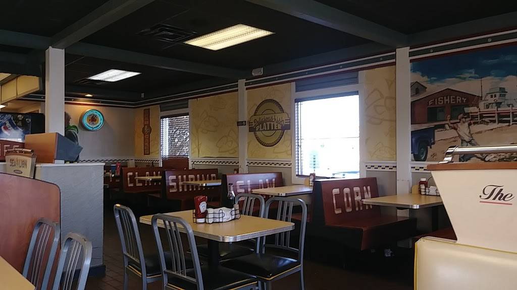 Long John Silvers | restaurant | 1012 Paroquet Springs Dr, Shepherdsville, KY 40165, USA | 5025436868 OR +1 502-543-6868