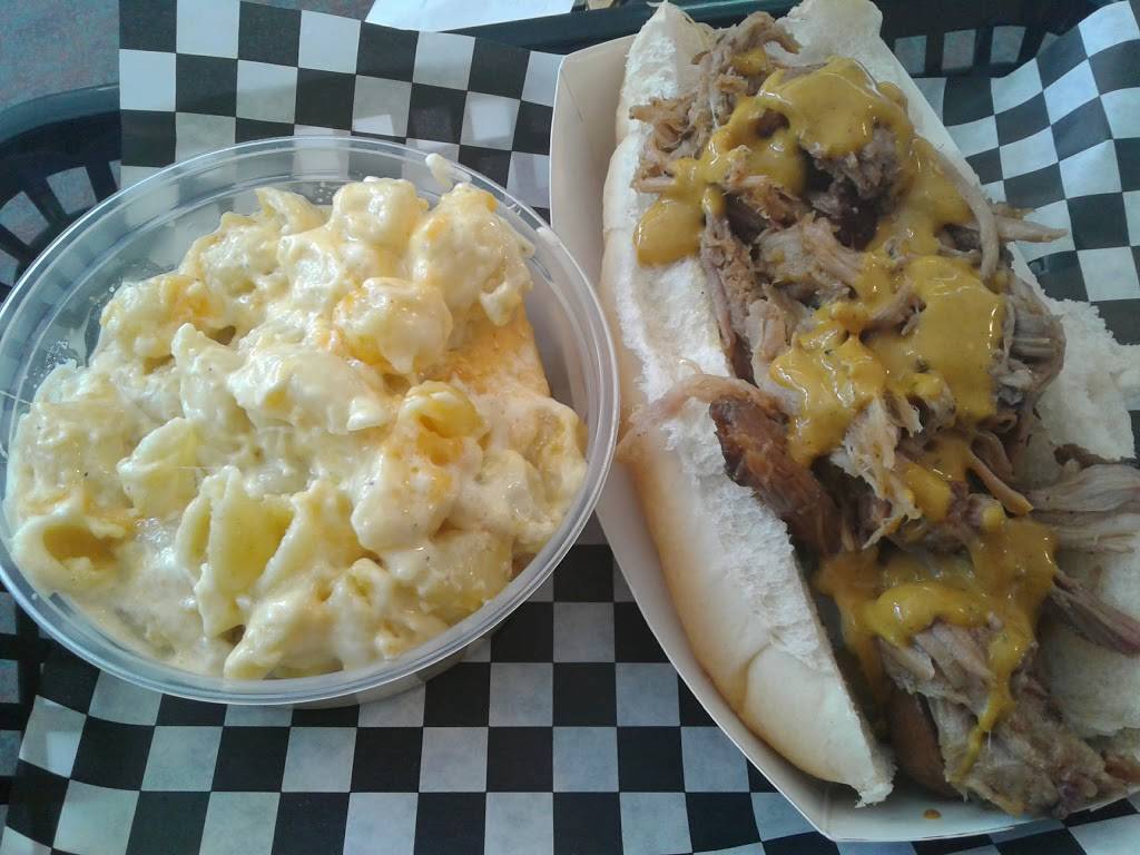 Q Dogs | restaurant | 619 N Pinellas Ave, Tarpon Springs, FL 34689, USA | 7279403422 OR +1 727-940-3422