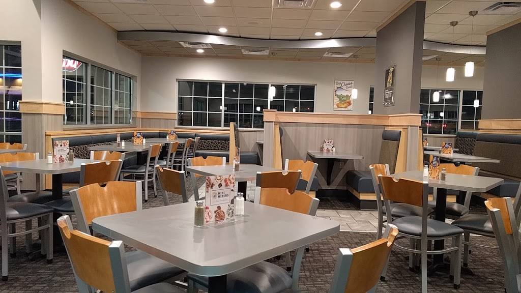 Culvers | restaurant | 320 IN-135, Greenwood, IN 46142, USA | 3178812400 OR +1 317-881-2400