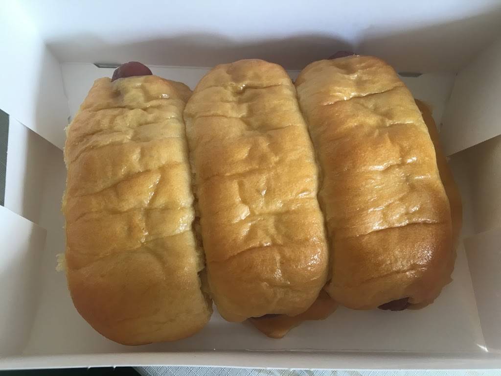 Donuts West Mount | restaurant | 1429 W Mt Houston Rd, Houston, TX 77088, USA | 3467735380 OR +1 346-773-5380