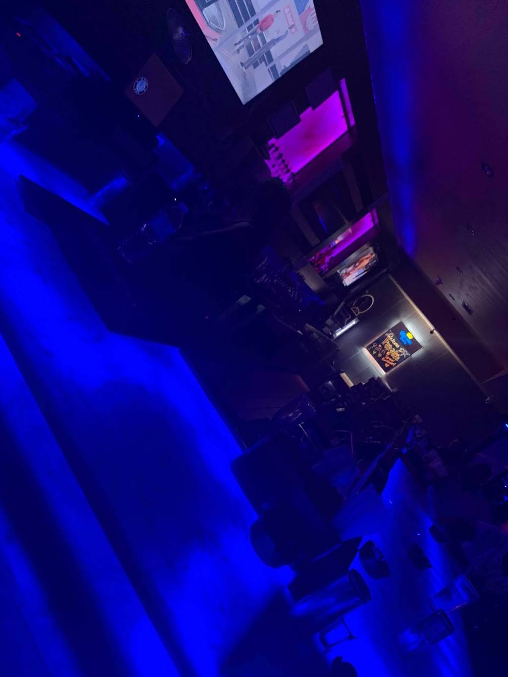 Paradise Gentlemens Club | night club | 8669 Baymeadows Rd, Jacksonville, FL 32256, USA | 9045665866 OR +1 904-566-5866