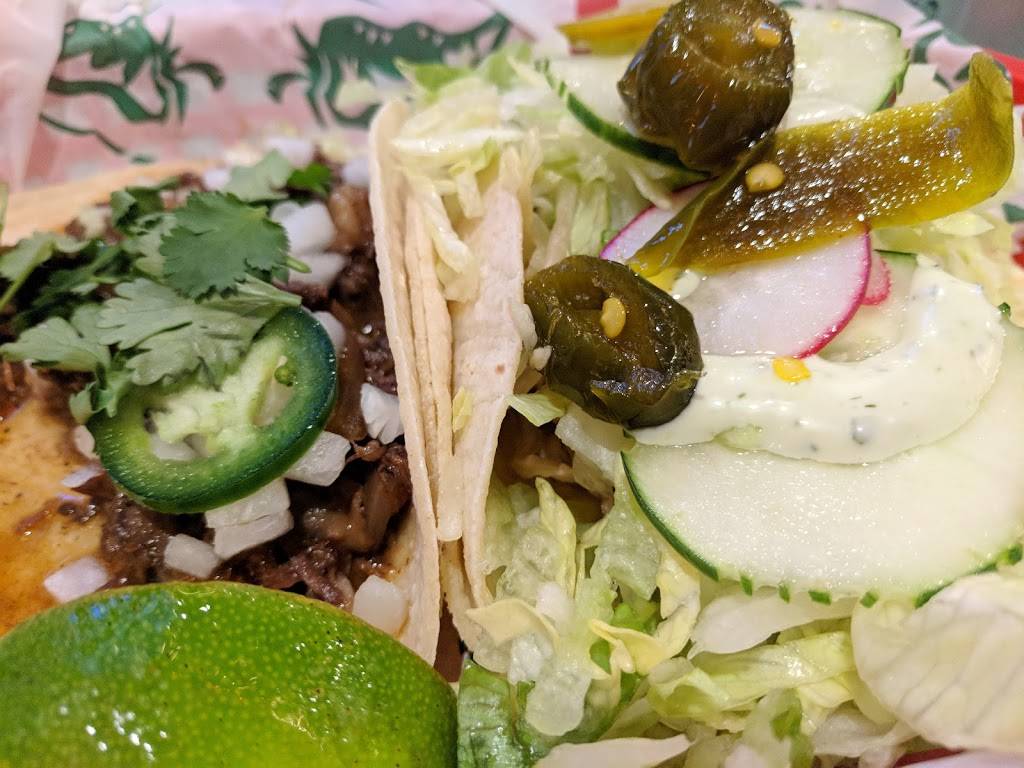 Guerras Krazy Taco | restaurant | 229 N Belmont Ave, Springfield, OH 45503, USA | 9373250799 OR +1 937-325-0799