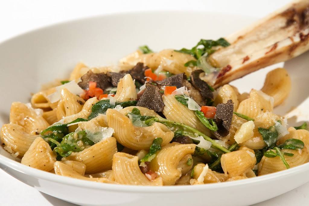 Alla Famiglia | restaurant | 804 E Warrington Ave, Pittsburgh, PA 15210, USA | 4124881440 OR +1 412-488-1440