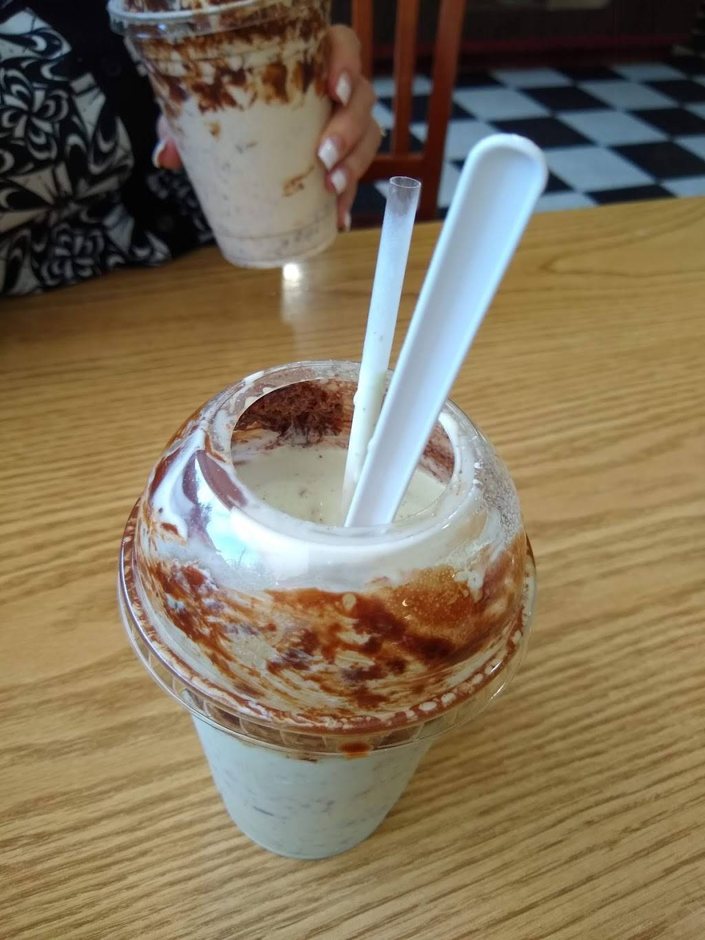 Big Als Drive In | restaurant | 1844 Esplanade, Chico, CA 95926, USA | 5303422722 OR +1 530-342-2722