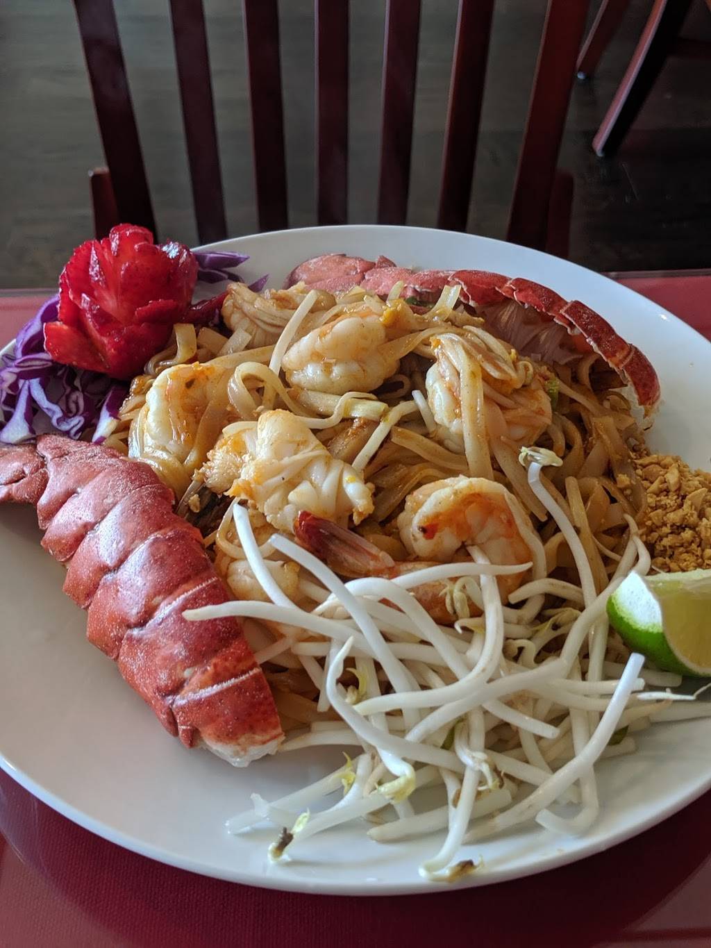 LARM THAI FUSION | restaurant | 1333 N Santa Fe Ave #123, Edmond, OK 73003, USA | 4059062382 OR +1 405-906-2382