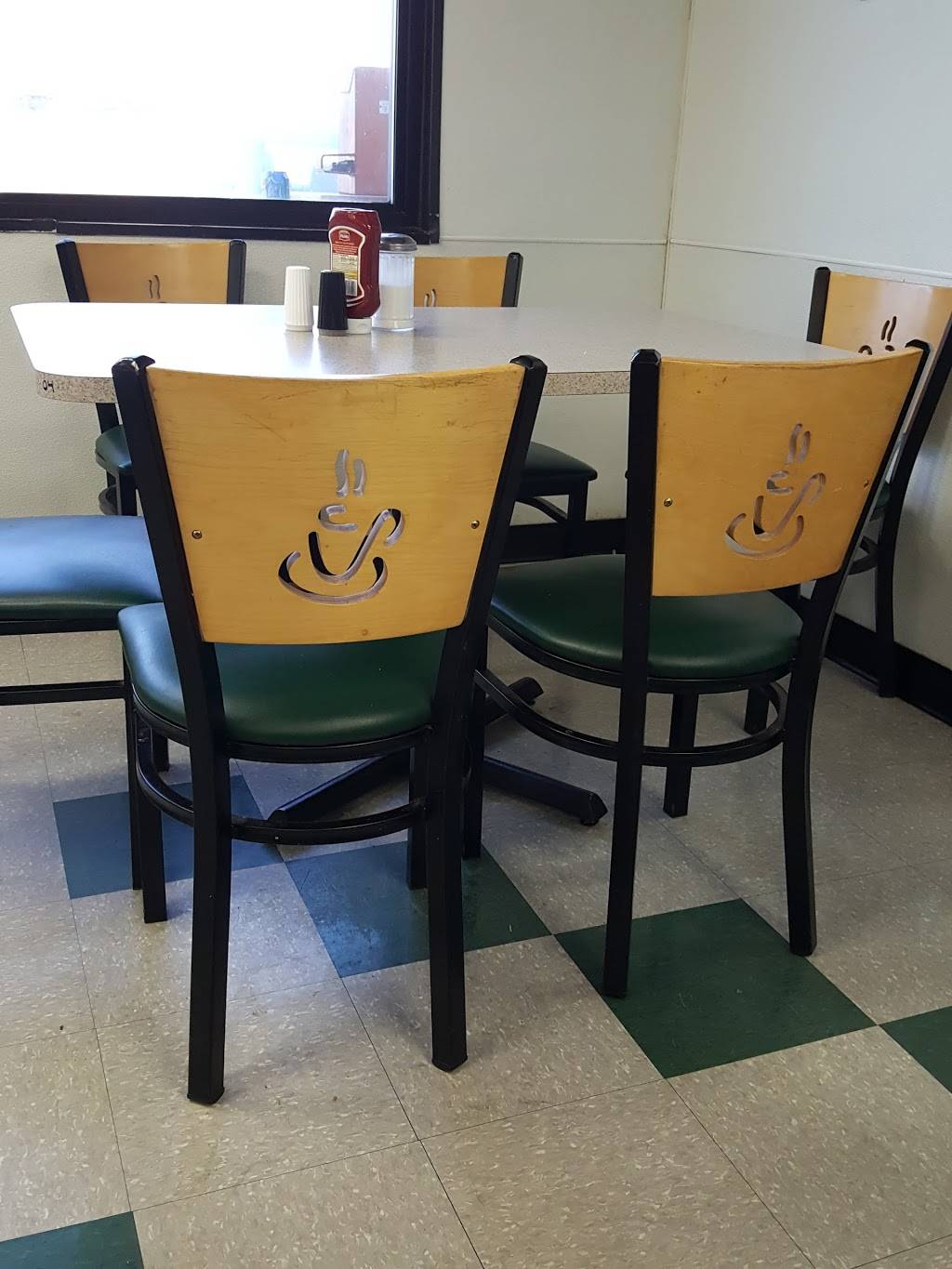 Coffee House Diner | restaurant | 419 Brushy Mountain Rd, Wilkesboro, NC 28697, USA | 3368387373 OR +1 336-838-7373