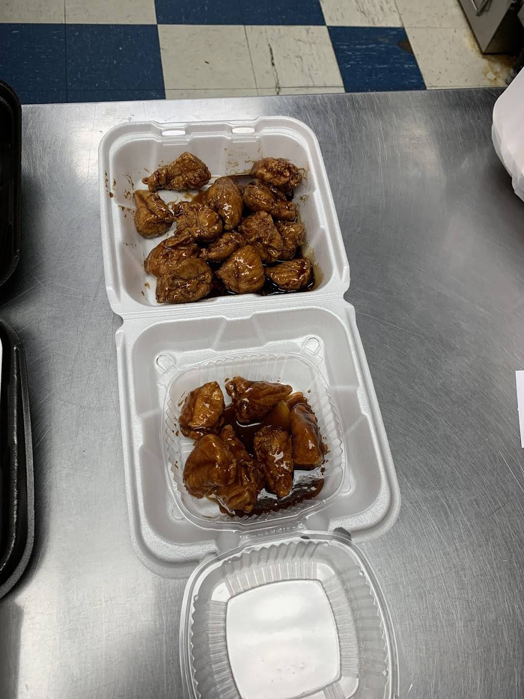 Wings To Go | restaurant | 547 E Gay St, West Chester, PA 19380, USA | 6103447800 OR +1 610-344-7800