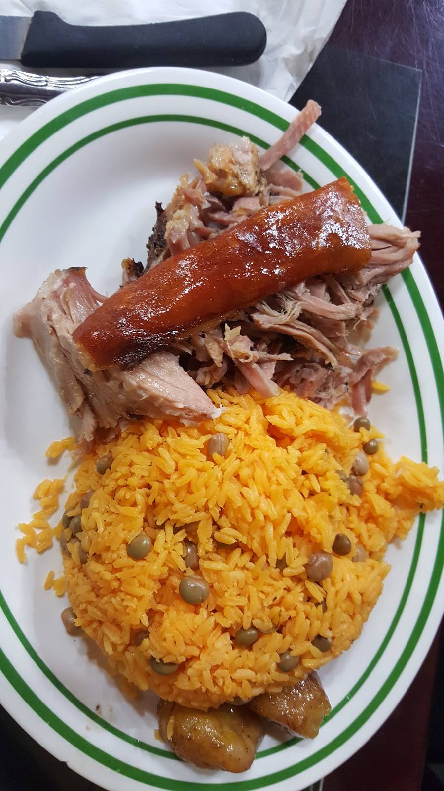 El Nuevo Bohío Tropical | restaurant | 20 Westchester Square, Bronx, NY 10461, USA | 7184094442 OR +1 718-409-4442