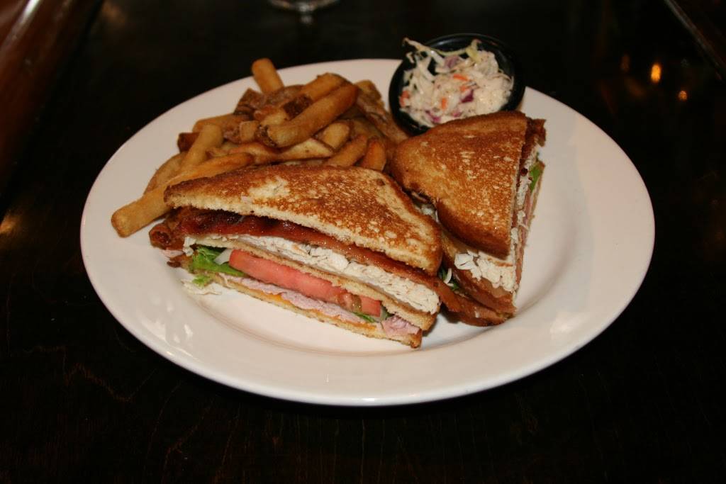 Blackstone Smokehouse & Pub | restaurant | 2801 Raeford Rd, Fayetteville, NC 28303, USA | 9104917029 OR +1 910-491-7029