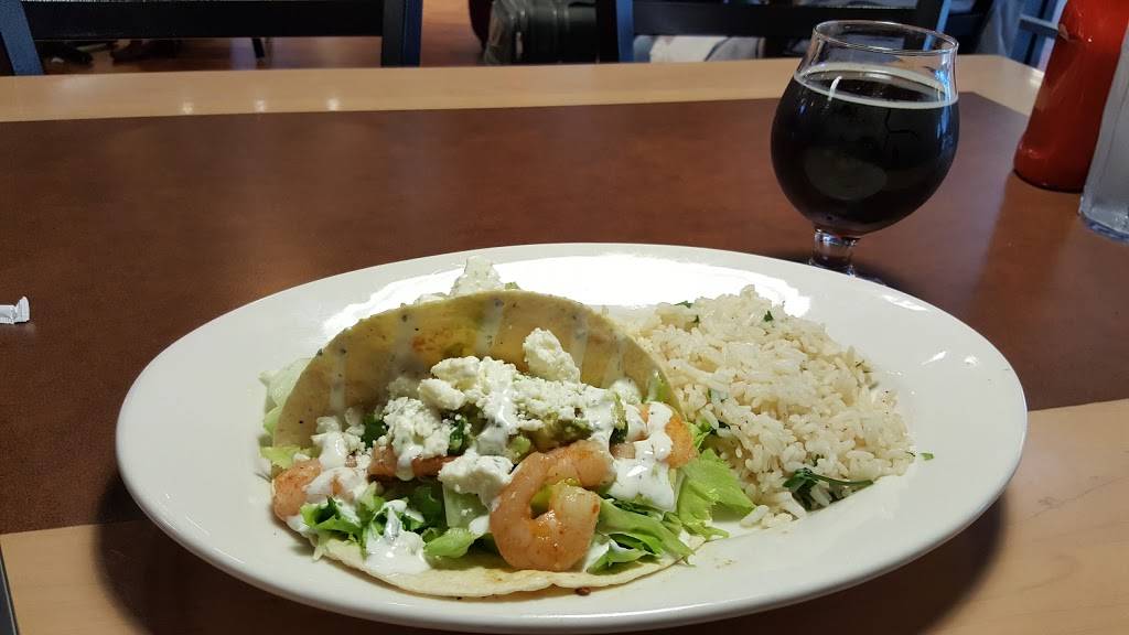 River City Brewing Co. | restaurant | 2280 Eisenhower Airport Pkwy, Wichita, KS 67209, USA | 3169461801 OR +1 316-946-1801