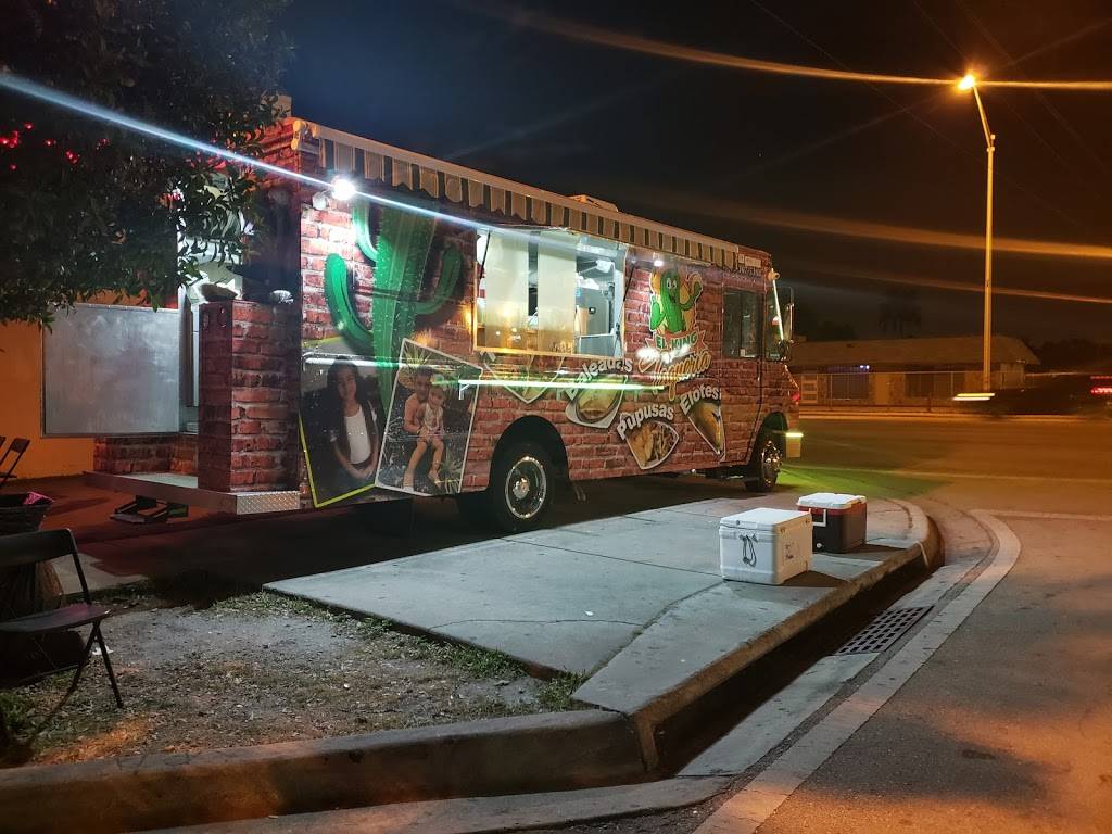El King Taqueria | restaurant | Miami, FL 33142, USA | 7867384204 OR +1 786-738-4204