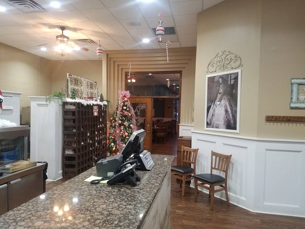 Southern Belles | restaurant | 6737 S Archer Ave, Bridgeview, IL 60455, USA | 7084584778 OR +1 708-458-4778