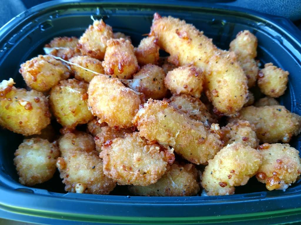 Old Chicago | restaurant | 3333 28th St SE A, Grand Rapids, MI 49512, USA | 6169401111 OR +1 616-940-1111