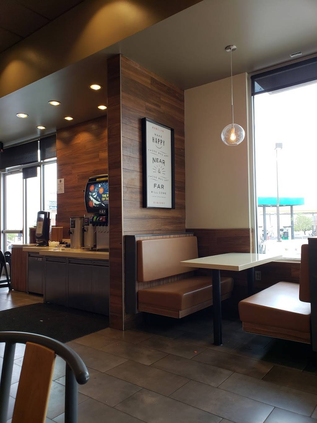 Panda Express | restaurant | 10820 Martin Luther King Jr Blvd, El Paso, TX 79934, USA | 9158222921 OR +1 915-822-2921