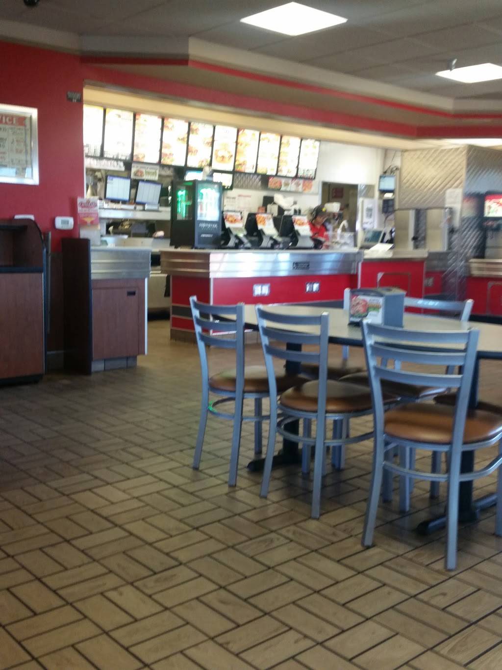 Carls Jr. | restaurant | 7261 Boulder Ave, Highland, CA 92346, USA | 9098640894 OR +1 909-864-0894