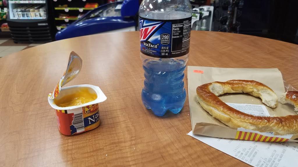 Holiday Stationstores | cafe | 8101 Hadley Ave S, Cottage Grove, MN 55016, USA | 6517696884 OR +1 651-769-6884