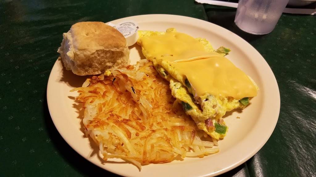 Ozark Cafe | restaurant | 208 Public Square, Berryville, AR 72616, USA | 8704236511 OR +1 870-423-6511