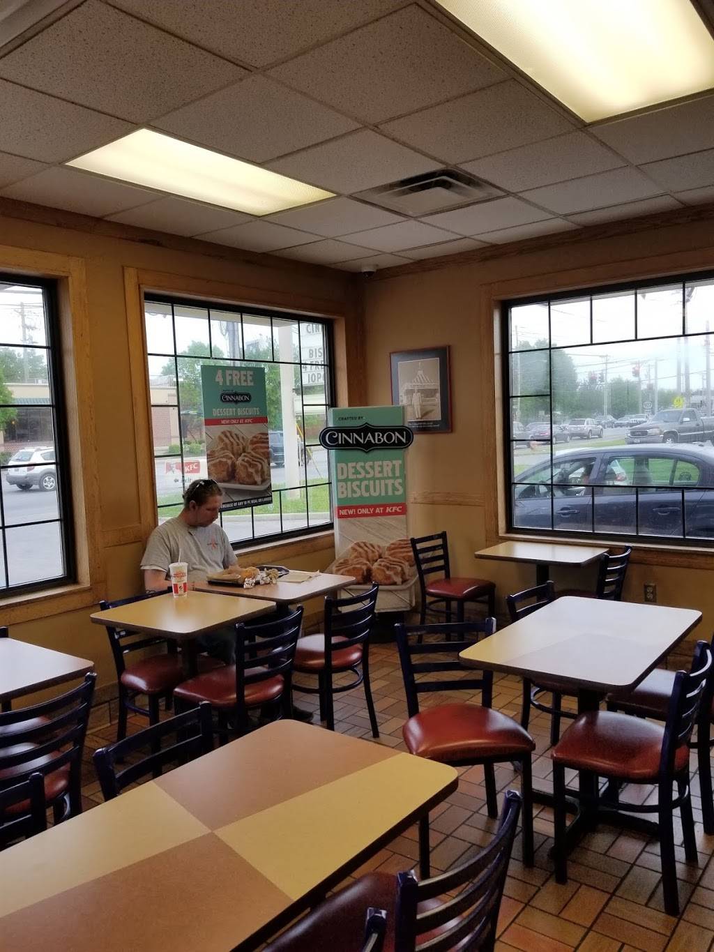 KFC | restaurant | 5462 New Cut Rd, Louisville, KY 40214, USA | 5023611671 OR +1 502-361-1671