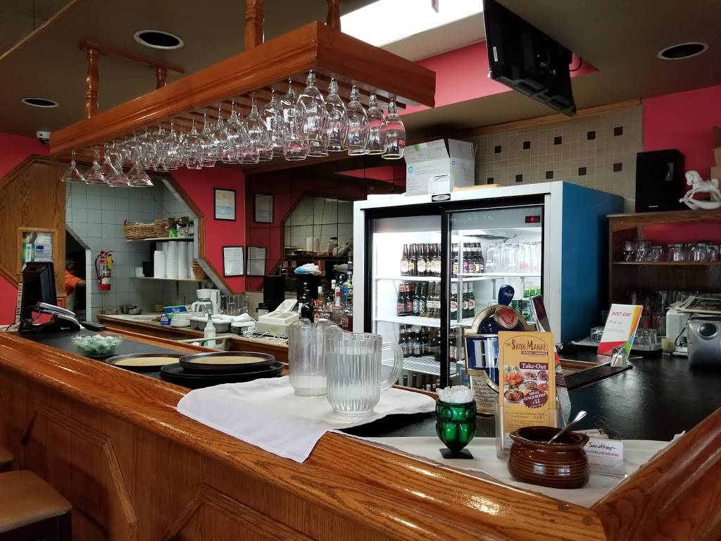 Shish Mahal Indian Cuisine Inc | restaurant | 3176 Ridgeway Dr, Mississauga, ON L5L 5S6, Canada | 9058207711 OR +1 905-820-7711