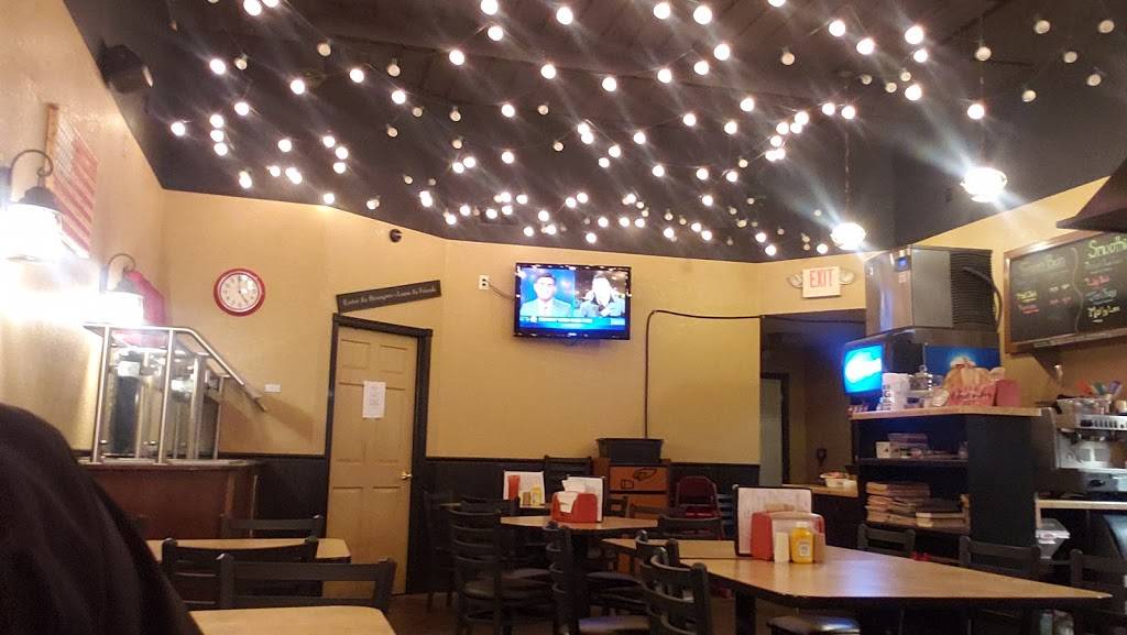 Danny Bs | restaurant | 220 1st Ave W, Foley, MN 56329, USA | 3209686941 OR +1 320-968-6941