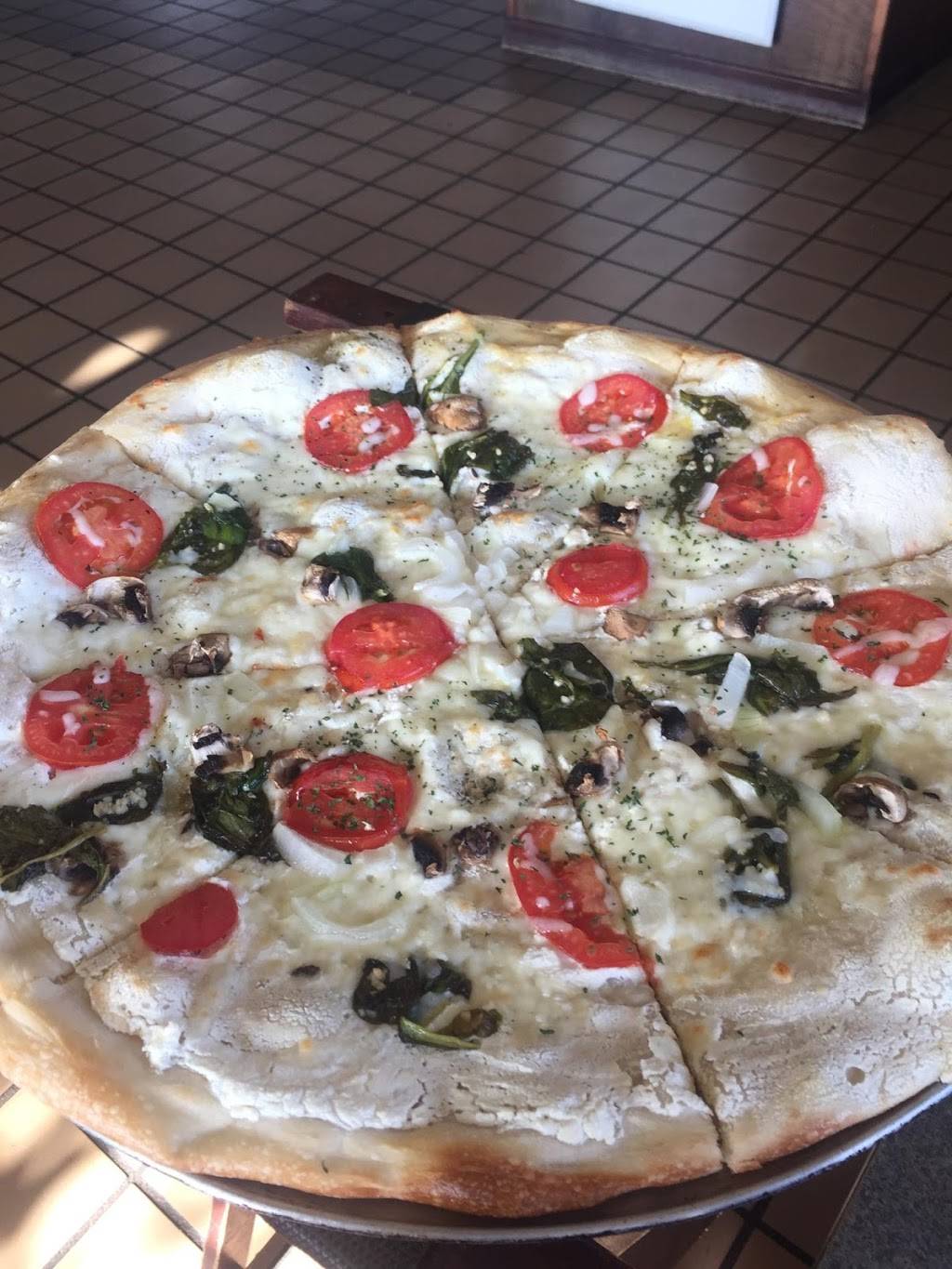 Feras Italian Restaurant | restaurant | 2100 Texoma Pkwy, Sherman, TX 75090, USA | 9038929583 OR +1 903-892-9583