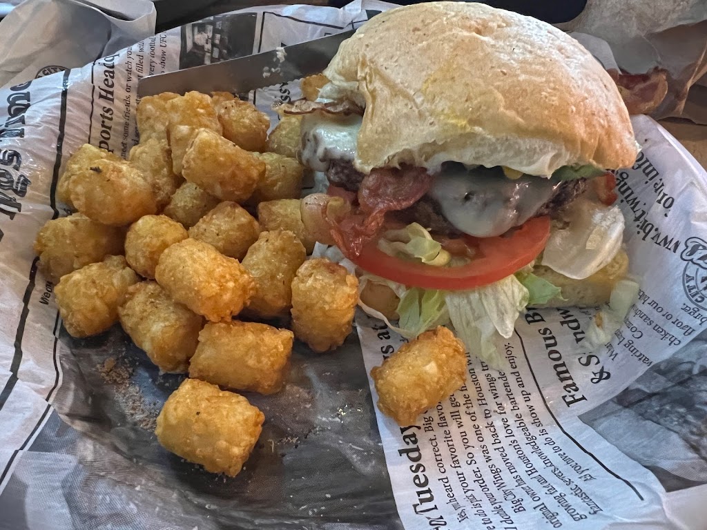 Big City Wings | restaurant | 3815 W Grand Pkwy N ste 150, Katy, TX 77449, USA | 8329136984 OR +1 832-913-6984