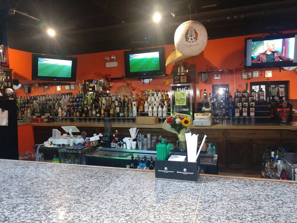 Fiestas | restaurant | 1624 Mannheim Rd, Stone Park, IL 60165, USA | 7083444214 OR +1 708-344-4214