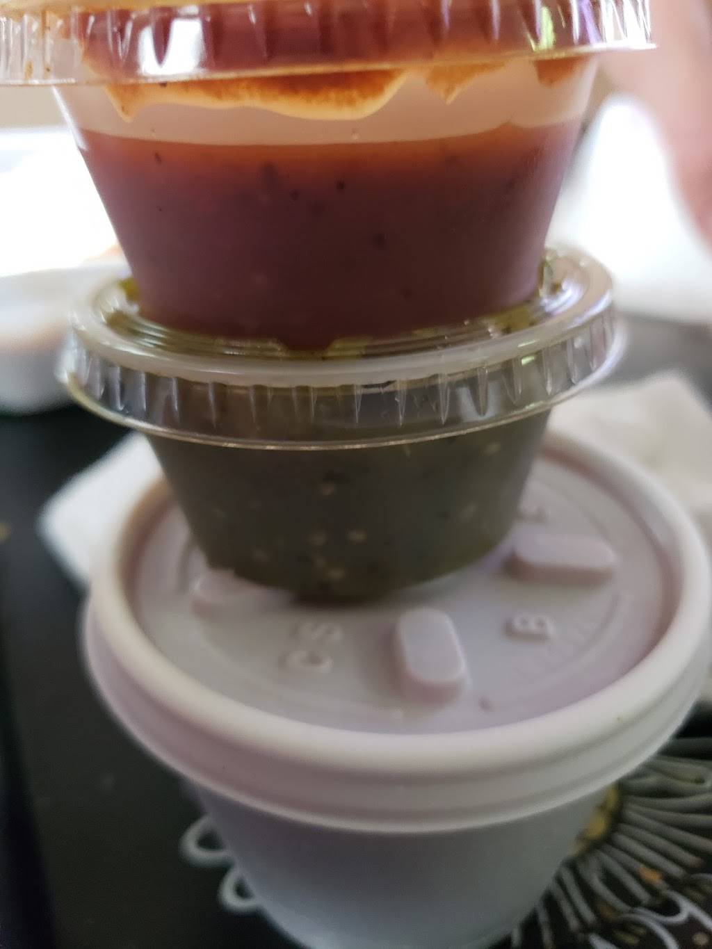 Los Sombreros Restaurant | restaurant | 2245, 609 N Long Beach Blvd, Compton, CA 90221, USA | 3107631018 OR +1 310-763-1018