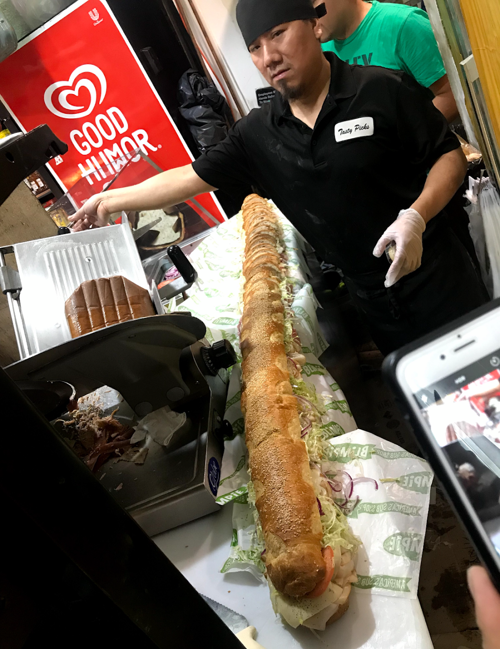 Tasty Picks INC. | restaurant | 89 E Gun Hill Rd, The Bronx, NY 10467, USA | 7182312230 OR +1 718-231-2230