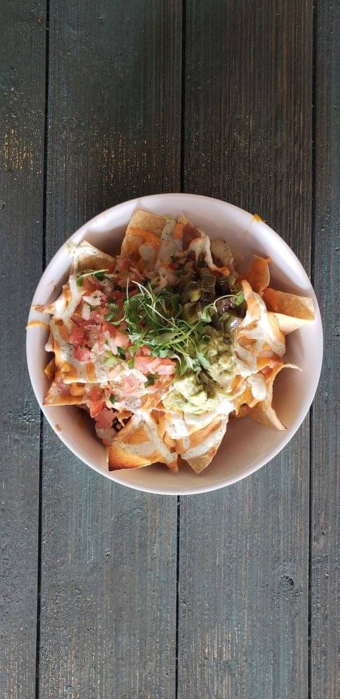 Beach Bumzz Baja Fusion | restaurant | 978 Garnet Ave, San Diego, CA 92109, USA | 8589990075 OR +1 858-999-0075