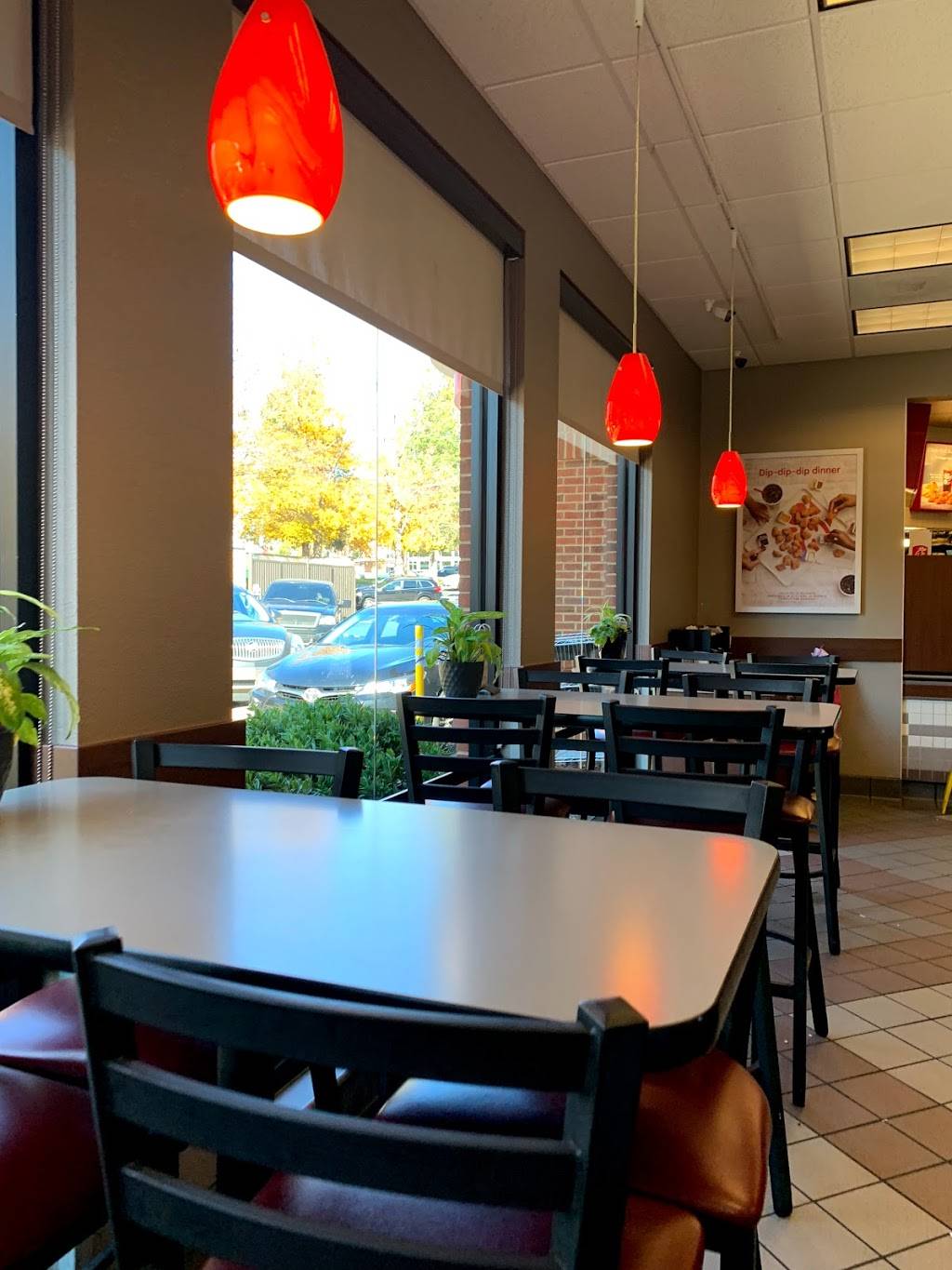 Chick-fil-A | restaurant | 611 Pembroke Rd, Greensboro, NC 27408, USA | 3363230298 OR +1 336-323-0298