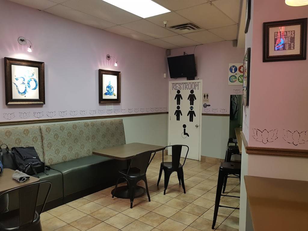 Lil Lotus | restaurant | 2223 Highland Dr E5, Salt Lake City, UT 84106, USA | 8019060637 OR +1 801-906-0637