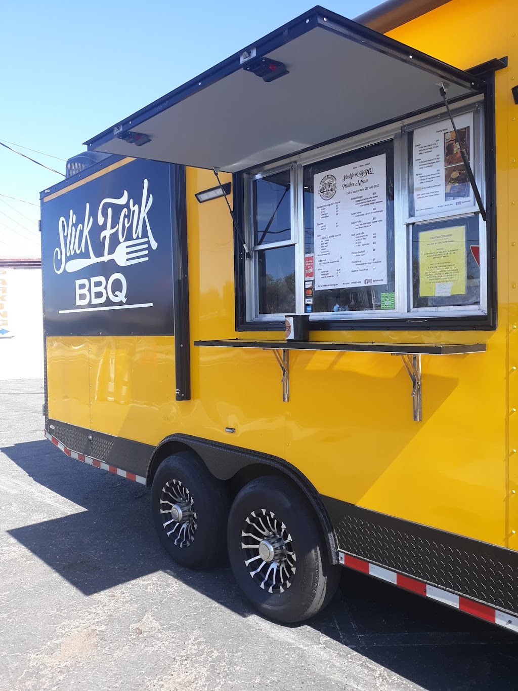 Slickfork BBQ Trailer | restaurant | 410 Coffee Rd, Modesto, CA 95355, USA | 2095420952 OR +1 209-542-0952
