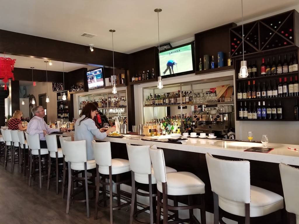 Ginger & Fork | restaurant | 4705 Inker St, Houston, TX 77007, USA | 7138618883 OR +1 713-861-8883