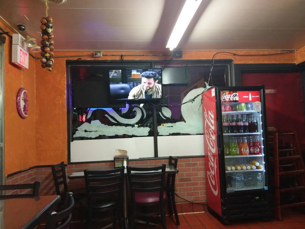 Taqueria Los Cocos | restaurant | 503 Dundee Ave, East Dundee, IL 60118, USA | 8474280077 OR +1 847-428-0077