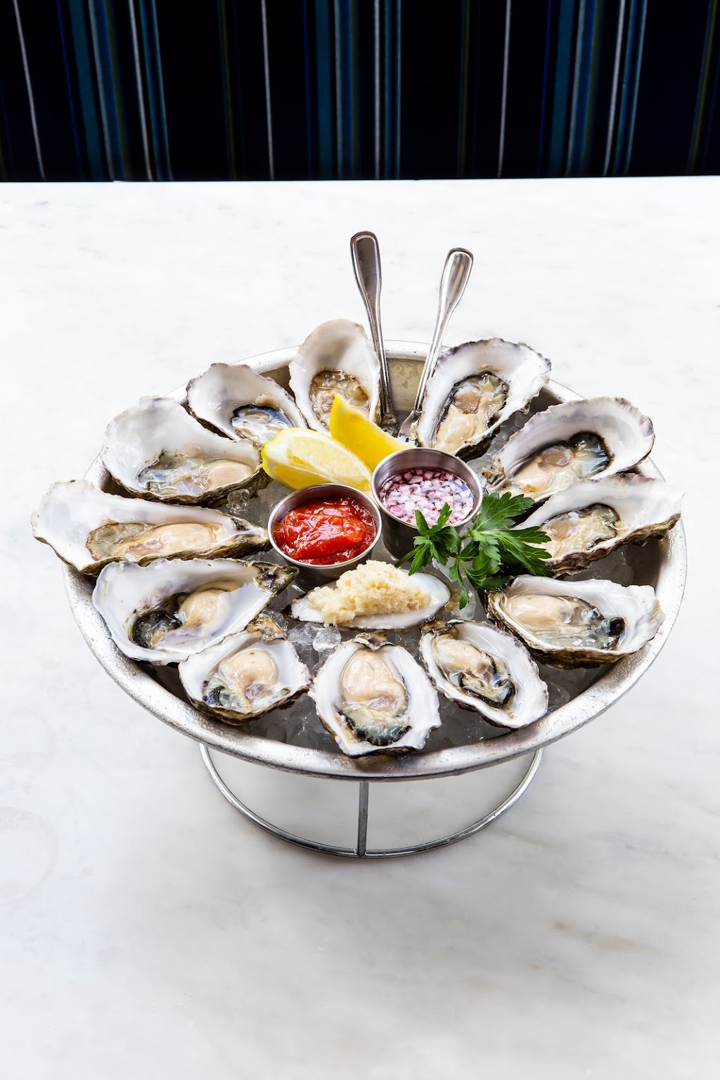 Lure Fish House | restaurant | 8877 N Scottsdale Rd #402, Scottsdale, AZ 85258, USA | 4806763323 OR +1 480-676-3323