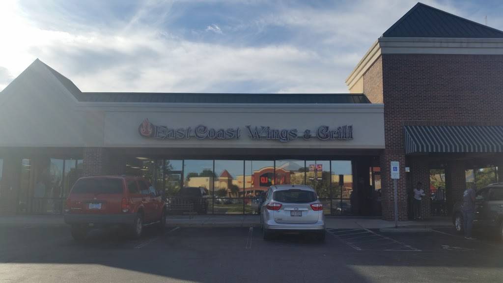East Coast Wings + Grill | restaurant | Unit D1, 1875 E Broad St Unit D1, Statesville, NC 28625, USA | 7048738777 OR +1 704-873-8777